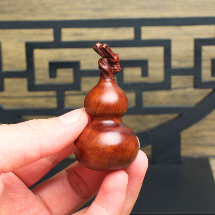 Jadeized thunderstruck jujube wood gourd with cinnabar carving and golden purple plum pendant - Image 3