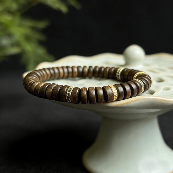Starry Night White Kyara Agarwood Bracelet | 7mm/8mm High-Density Wavy Disc Beads | Single Strand Luxury Aromatherapy Jewelry - Image 2