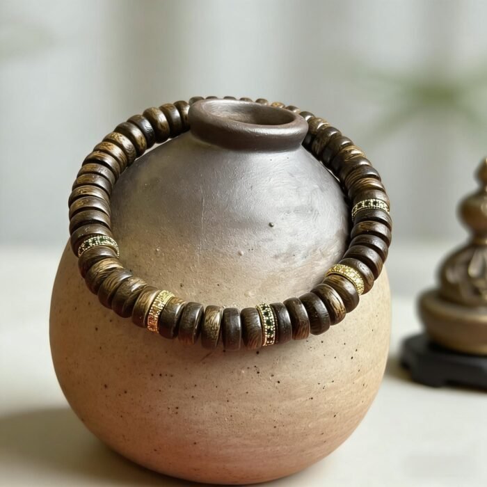 Starry Night White Kyara Agarwood Bracelet | 7mm/8mm High-Density Wavy Disc Beads | Single Strand Luxury Aromatherapy Jewelry - Image 5