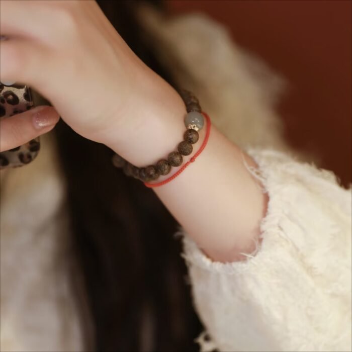 Premium Vietnamese Nha Trang White Qi Nan Agarwood Bracelet with 925 Silver Guardian Charm | Calm, Prosperity & Spiritual Protection Jewelry - Image 4